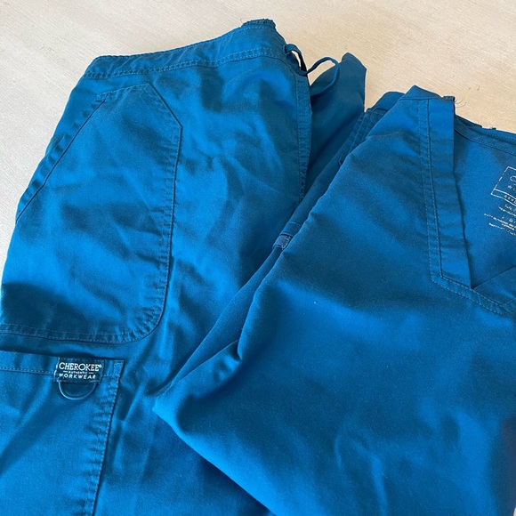 Cherokee workwear scrub set large - Picture 5 of 5